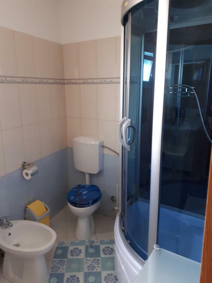 Centar A. Mazuranica 1 *